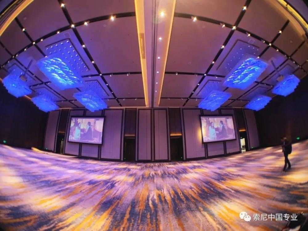 來一次飛躍三峽大壩的旅行——走進“三峽秀”沉浸式展廳