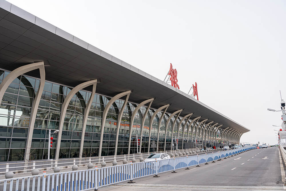 零售商顯案例——上?；春Ｂ匪髂嶂睜I店